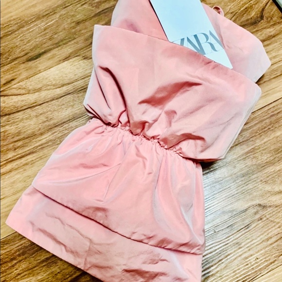 zara VOLUMINOUS RUFFLE TOP NWT M - Picture 9 of 9